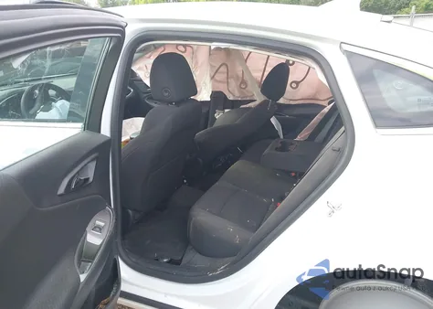 2024 Chevrolet Malibu Fwd 1Lt из США, поврежденный, VIN 1G1ZD5ST3RF126372